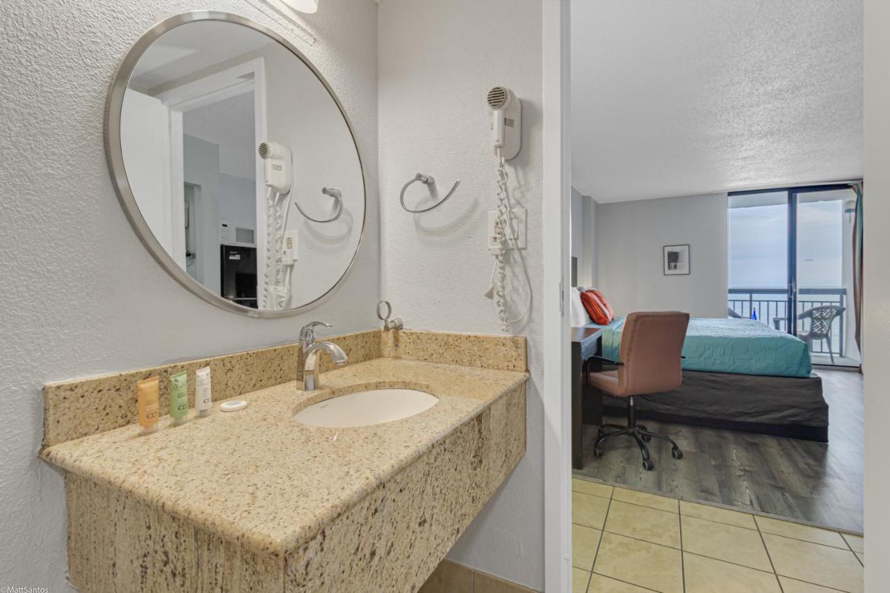 Winter Rates! Work With Breathtaking View, Direct Oceanfront Suite 413 Myrtle Beach Exterior photo